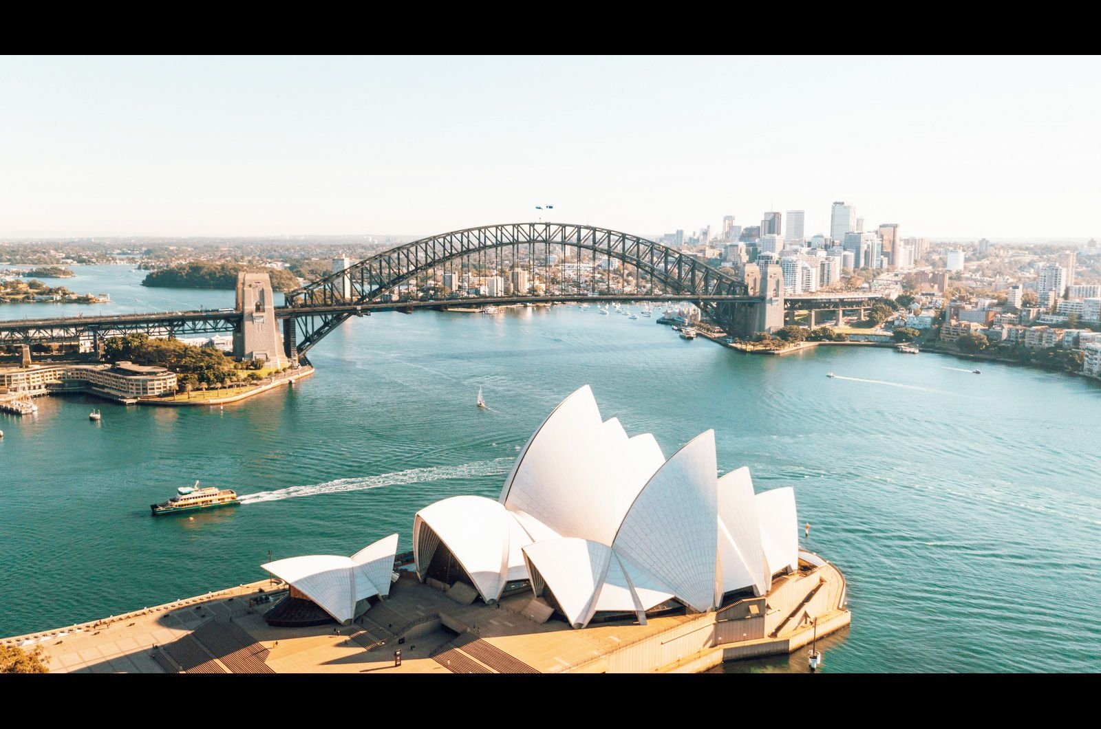 Australia travel eSIM by Pirate Mobile