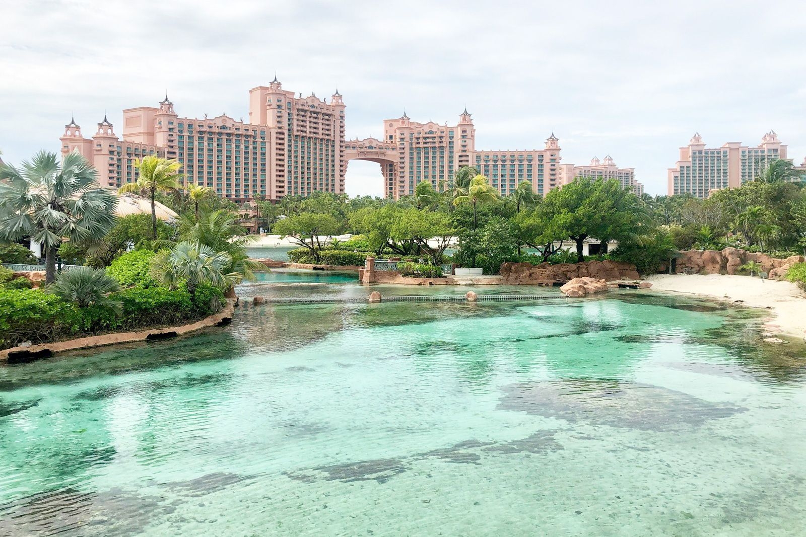 Bahamas travel eSIM by Pirate Mobile