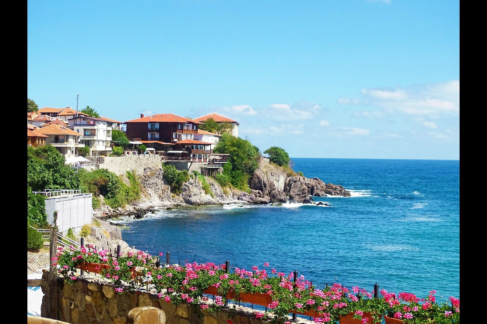 Bulgaria travel eSIM by Pirate Mobile