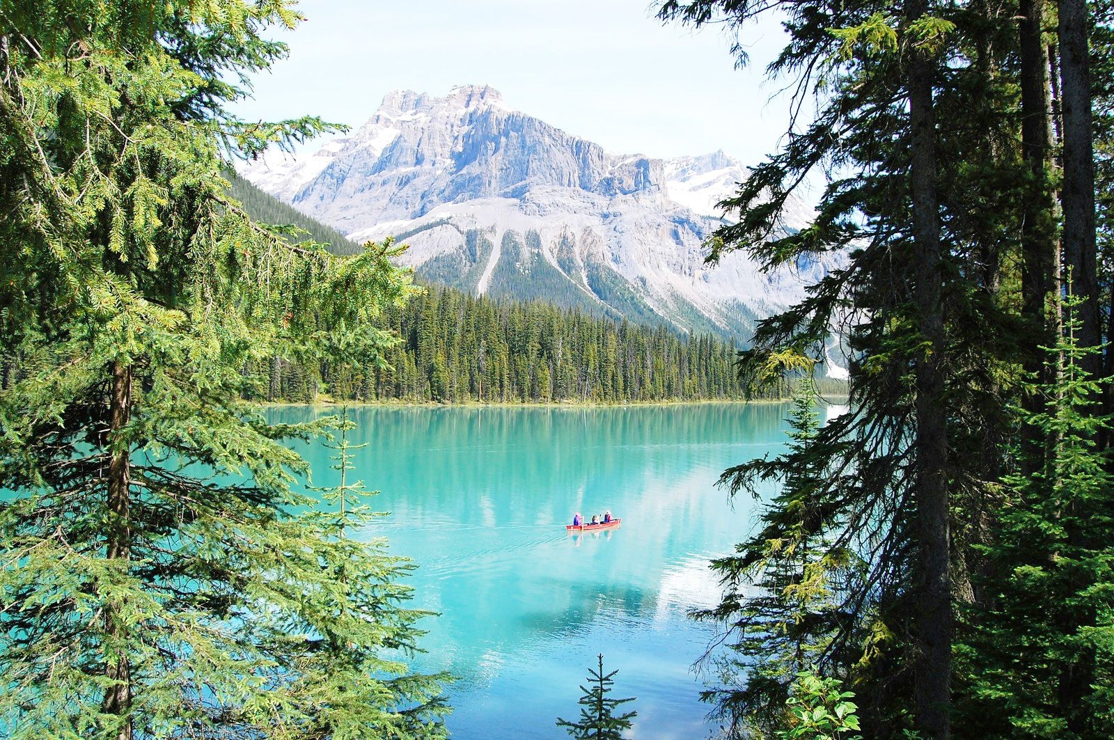Canada travel eSIM by Pirate Mobile