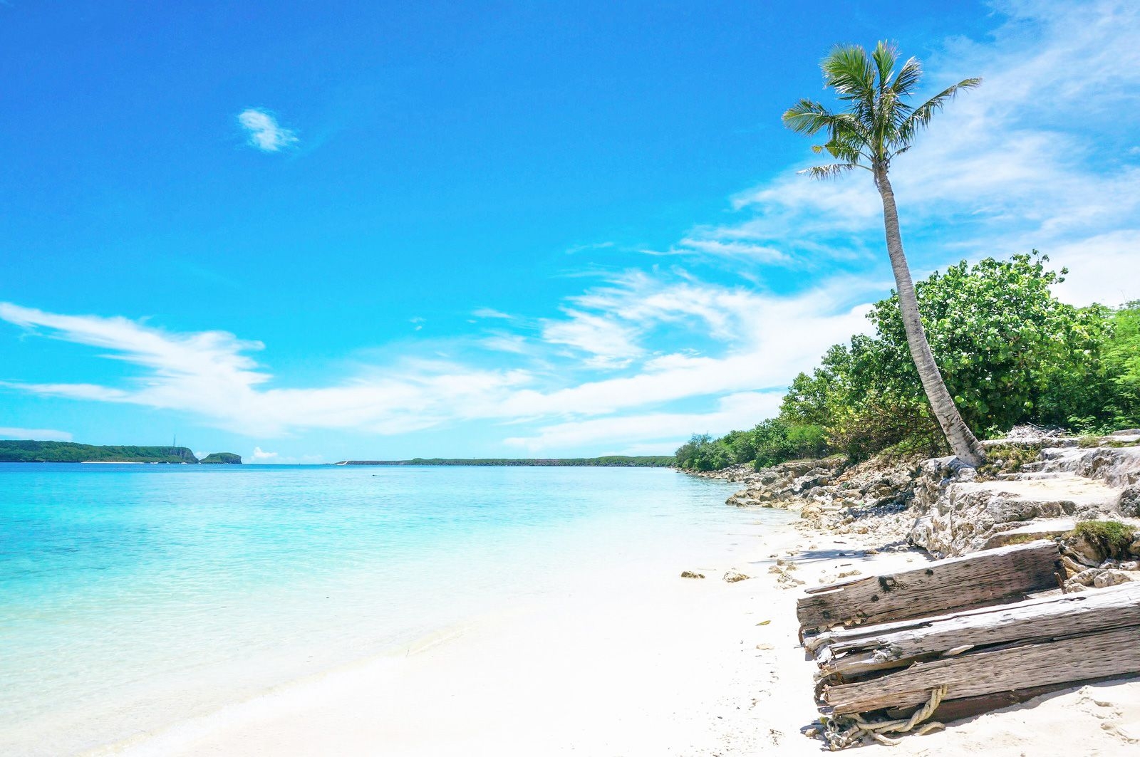 Guam travel eSIM by Pirate Mobile