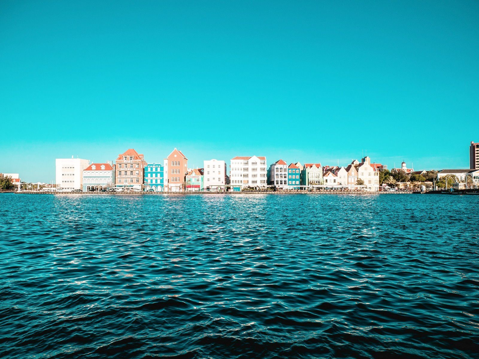 Netherlands Antilles travel eSIM by Pirate Mobile