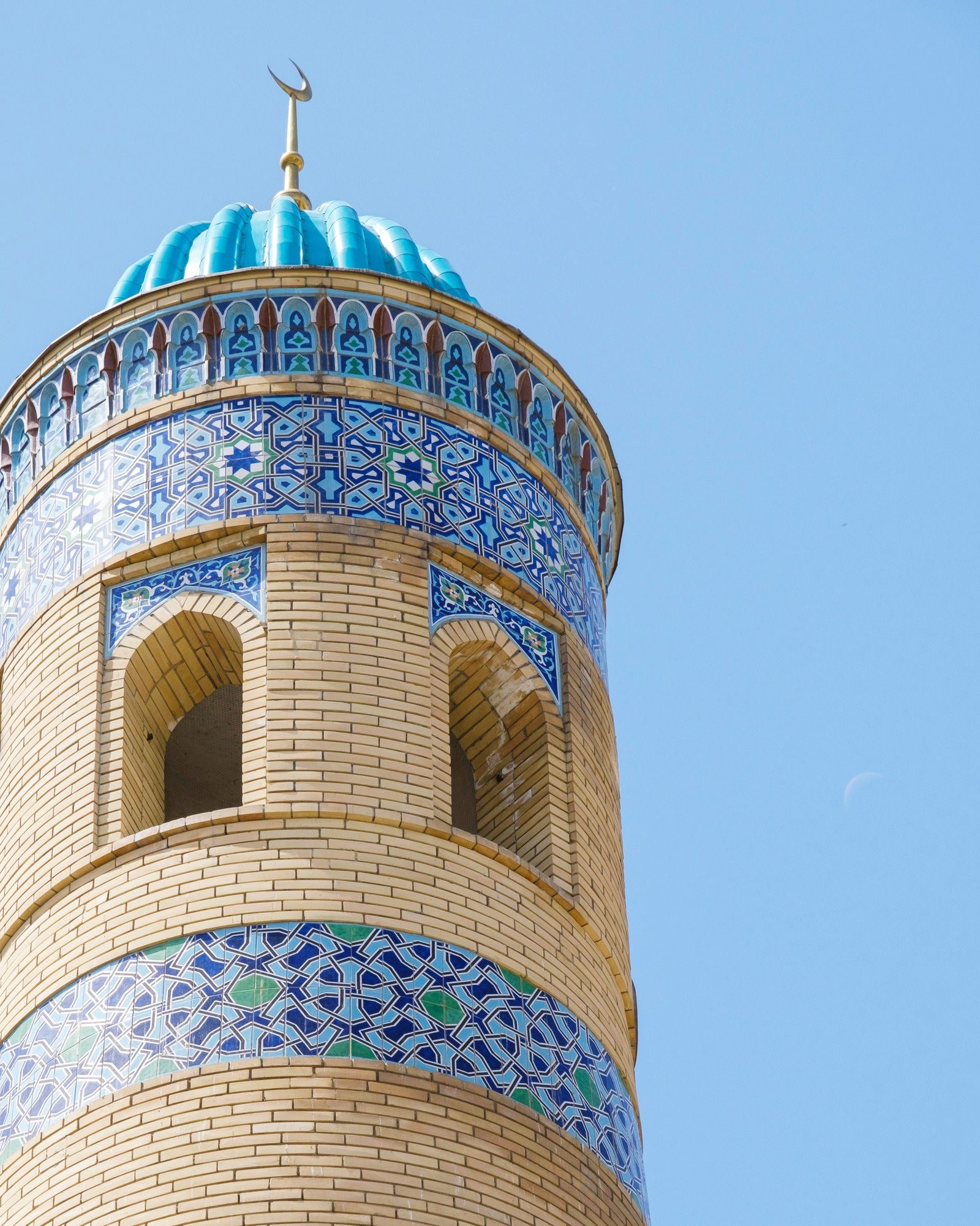 Uzbekistan travel eSIM by Pirate Mobile